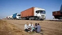 اعتراض رانندگان کامیون بستان آباد ؛ در انجمن رانندگان این شهر چه خبر است؟!
