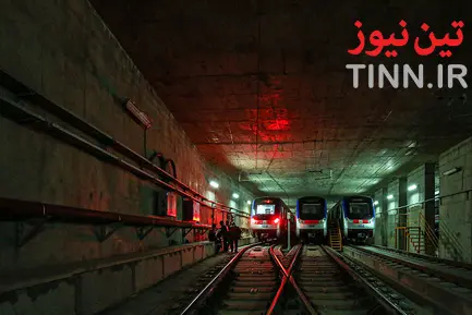 ضدعفونی کردن واگن‌های خط یک مترو اصفهان