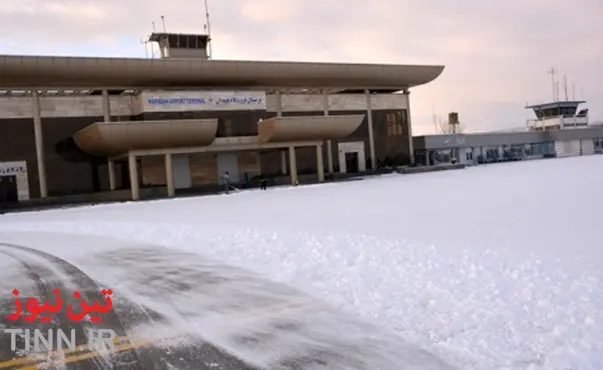 برف ناگهانی، فرودگاه همدان را محک زد
