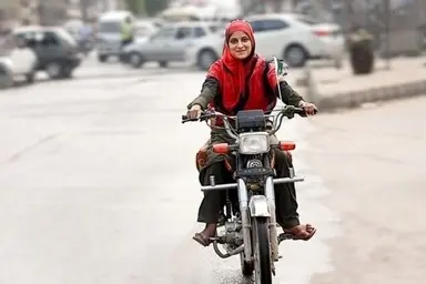 دختران و زنان موتورسوار کشور این کارها را یاد نگیرند!