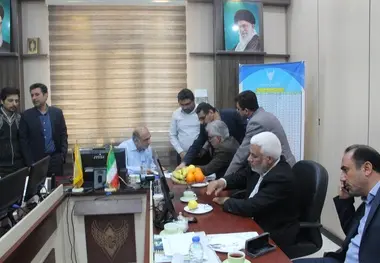 نشست مدیرکل راه آهن جنوب بامسئولین اداره کل بنادر وکشتیرانی وشرکت گاز استان خوزستان