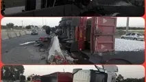 واژگونی تریلی با بار سنگ کچ در جاده شرکت نفت قزوین 