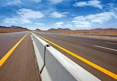 احداث بیش از ۳۴۰ کیلومتر بزرگراه و ۱۰۰۰ کیلومتر راه روستایی در استان سیستان و بلوچستان در دولت سیزدهم