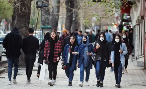 شرایط عجیب فاصله‌گذاری اجتماعی در همدان
