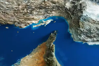 مروری بر اصول حقوقی جنگ های دریایی برای تدوین قوانین تنگه هرمز