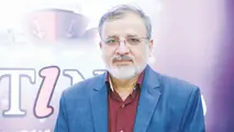 صنعت زیر چرخ سیاست 