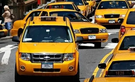 عدم پرداخت سهم ۸۲.۵ درصدی دولت در خرید تاکسی و اتوبوس