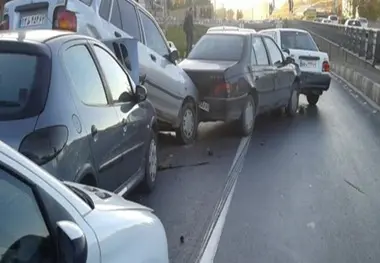 مرگ هزاران ایرانی در جاده، حوادث جاده ای جان چند نفر را گرفته است؟