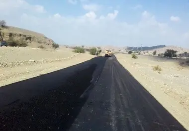 طرح احداث و توسعه چهار محور روستایی دراستان قم کلید خورد 