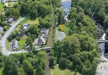 Austria: New Passenger Bridge Installed at Sigmundsherberg Station