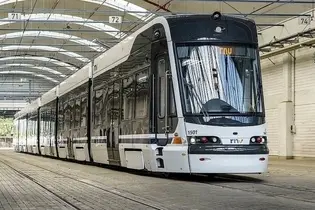 تراموا تا چند روز دیگر به خیابان های تهران می آید؟ + فیلم