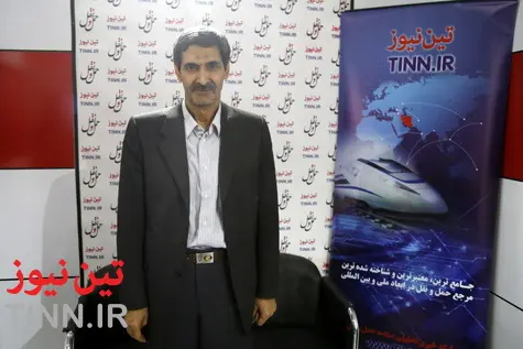 بازدید رئیس مرکز ملی فضایی از غرفه تین نیوز در نمایشگاه ریلی