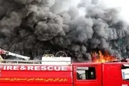 فیلم | آتش سوزی سنگین در خیابان ۱۷ شهریور مشهد + جزئیات
