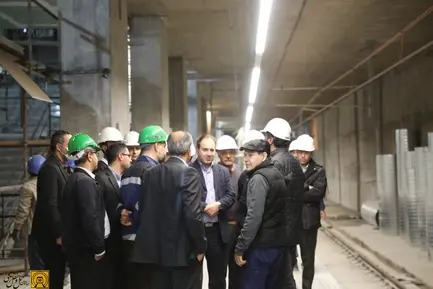 گزارش تصویری یازدید رئیس سازمان حمل و نقل ریلی از  خط ۲ مترو شیراز (10)