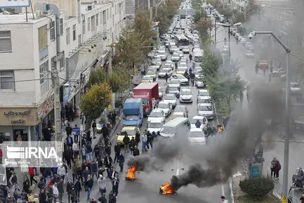 اعتراض‌ها به گران شدن بنزین