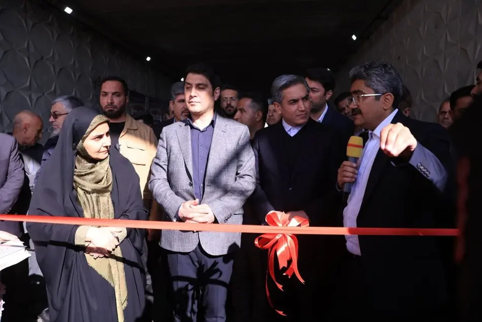 وزیر راه: هیچ قطعه‌ ای از کریدور غرب کشور در کردستان نیمه‌ تمام نمی‌ ماند