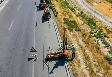 بهره برداری از ۱۳۰ کیلومتر بزرگراه و راه اصلی در مسیرهای تردد زائران اربعین حسینی