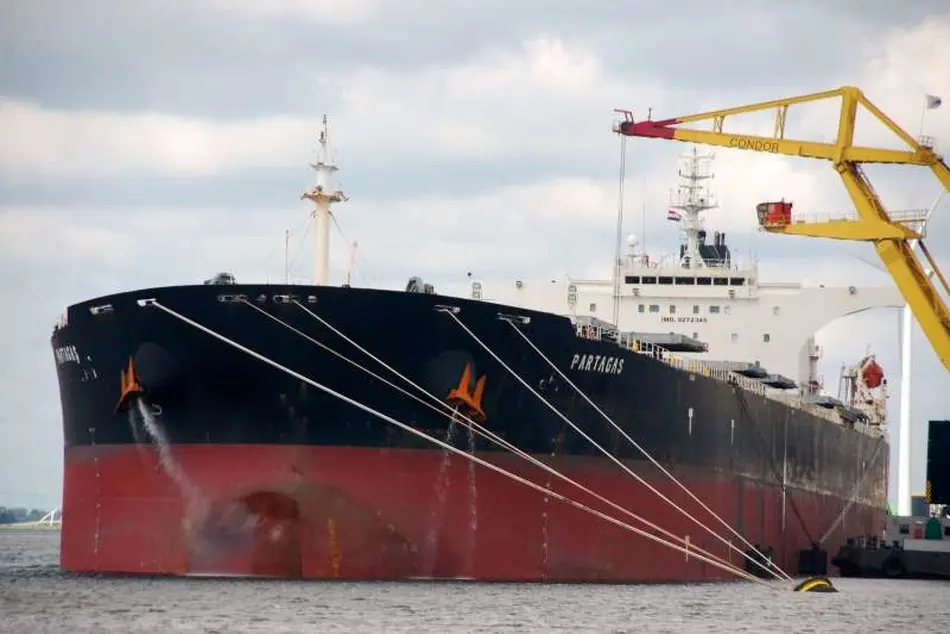 Dryships Inc. Announces Acquisition Of Three Modern Kamsarmax Drybulk Vessels