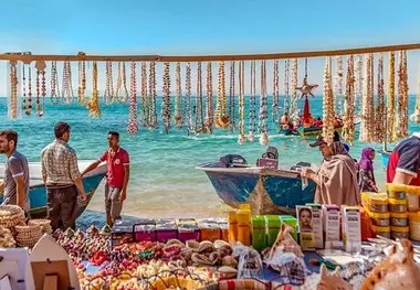 قشم؛ تنوع غذاهای دریایی و صنایع دستی، موتور محرک گردشگری دریامحور