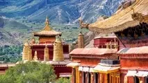 TIBET SEEKS BALANCE BETWEEN NATURE AND TOURISM