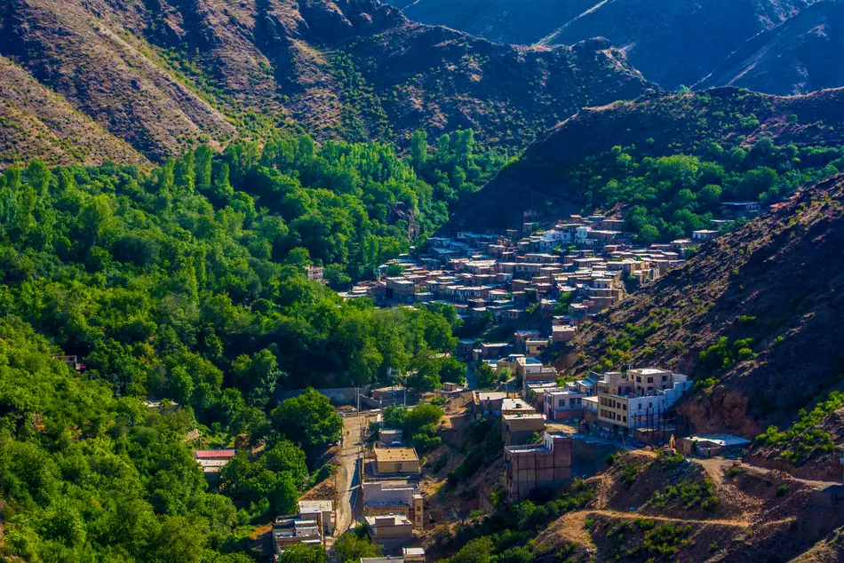 روستای اشتبین؛ نگین پلکانی صفوی در دل کوههای آذربایجان شرقی | طبیعت بکر و تاریخ ۸۰۰ ساله