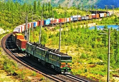 کاهش هزینه های تولید در صنایع غذایی با توسعه حمل و نقل ریلی