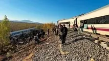 برخورد ۲ قطار در جنوب اسپانیا؛ دست‌کم ۱۰ نفر کشته شدند