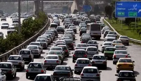 ترافیک نیمه‌سنگین در آزادراه کرج_ قزوین