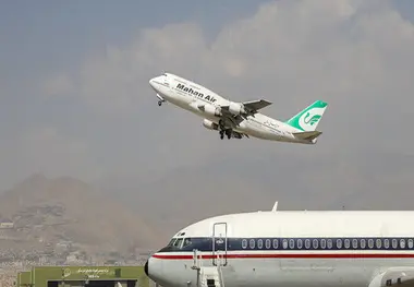 
راه‌اندازی خط پروازی «کرمان - قشم»
