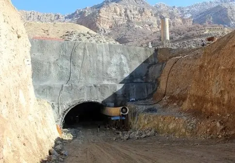 حذف پیچهای پرحادثه و تسهیل تردد محور ایلام- حمیل- کرمانشاه با احداث تونل آزادی ۲ 