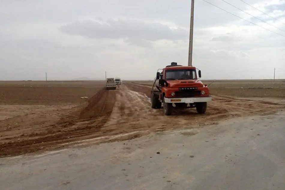 تأکید بر اتمام ساخت پروژه‌های نیمه‌تمام راه‌های روستایی استان مرکزی