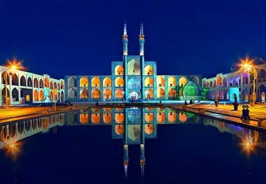 یزد نباید در خطوط ریلی و هوایی از سایر استان ها عقب بماند؛ تقویت زیرساخت ها برای توسعه گردشگری