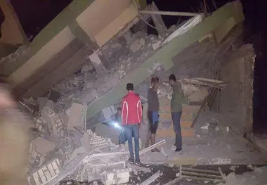 آمار مصدومان زلزله غرب کشور به ۲۵۰۴ نفر رسید
