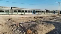 گلایه های مردم از فضای نامناسب ایستگاه راه آهن و تعداد تردد قطارهای حومه ای + عکس