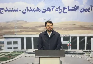 پروژه اتصال راه آهن سنندج به مرز باشماق و عراق آغاز شد