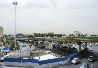 تمهیدات پلیس راهور تهران بزرگ برای کنترل تبعات ترافیکی برچیدن پل کوی نصر