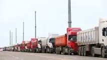صف کامیون‌ های ایرانی در مرز بازرگان و میرجاوه


