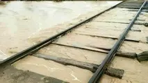 عکس| خسارت باران و سیلاب به ریل راه‌آهن