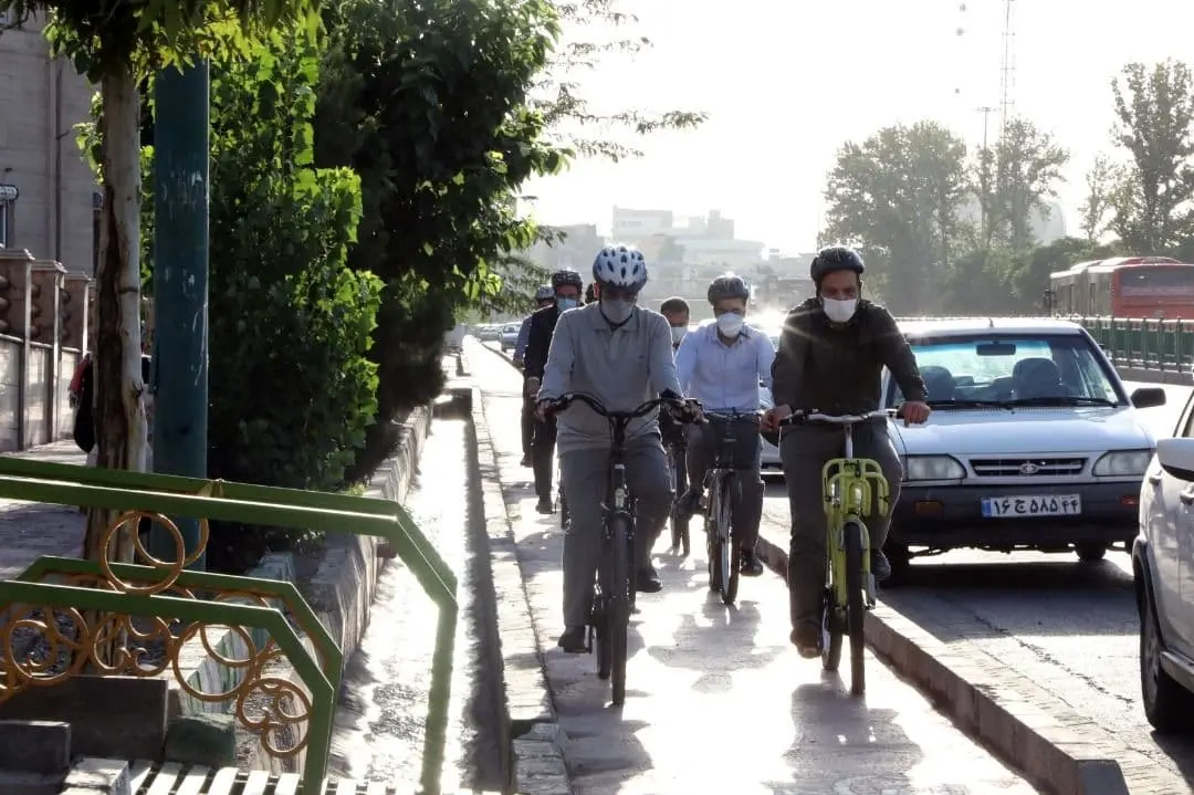 اضافه شدن مد حمل و نقل دوچرخه در خیابان دماوند
