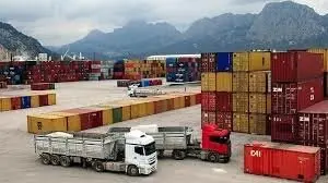 
صادرات  سالانه 350 میلیون دلار کالا به افغانستان از سیستان و بلوچستان
