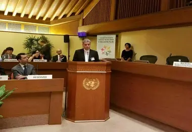وزیر اقتصاد:کاهش وابستگی به نفت و تنوع منابع درآمدی دولت ایران