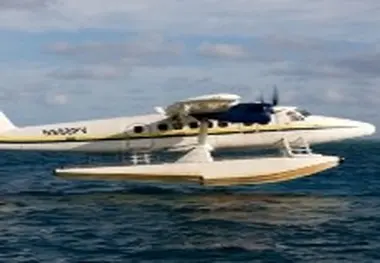 ◄ نخستین پرواز هواپیماهای دو زیست بر فراز جزیره کیش