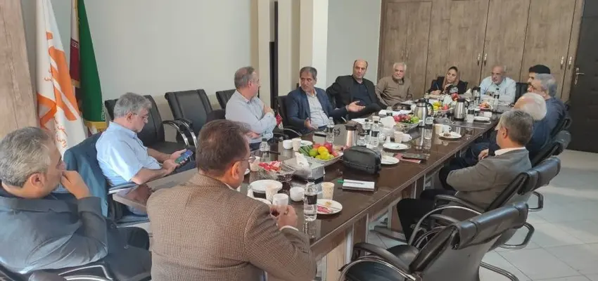 جلسه مشترک انجمن صنایع ریلی و انجمن صنفی شرکت های حمل و نقل ریلی برگزار شد