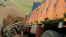 واژگونی کامیون در محور اراک - بروجرد یک کشته برجای گذاشت