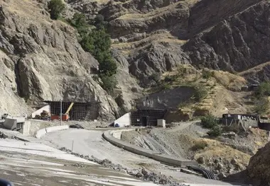 آزادراه تهران-شمال به تابستان نمی‌رسد، شاید پاییز
