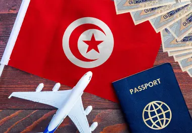 سفیر تونس خواستار برقراری پروازهای مستقیم بین ایران و این کشور شد