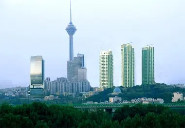 هیچ ارتباطی بین آلودگی هوای شهر تهران و بلندمرتبه‌ سازی‌ها وجود ندارد