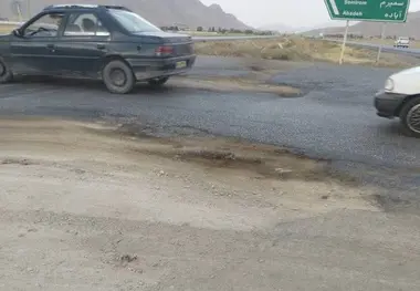 کمربندی شهرضا ترمیم نشد اما دو تقاطع خطرناک به آن اضافه شد