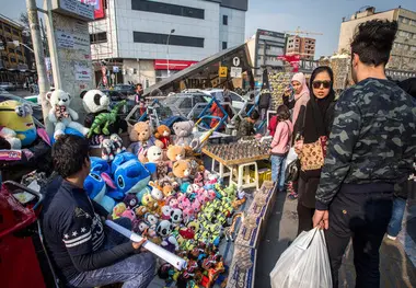 دستفروش‌ها جمع شدنی نیستند!