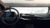 شیشه خودرو به نمایشگر دیجیتال تبدیل می‌شود